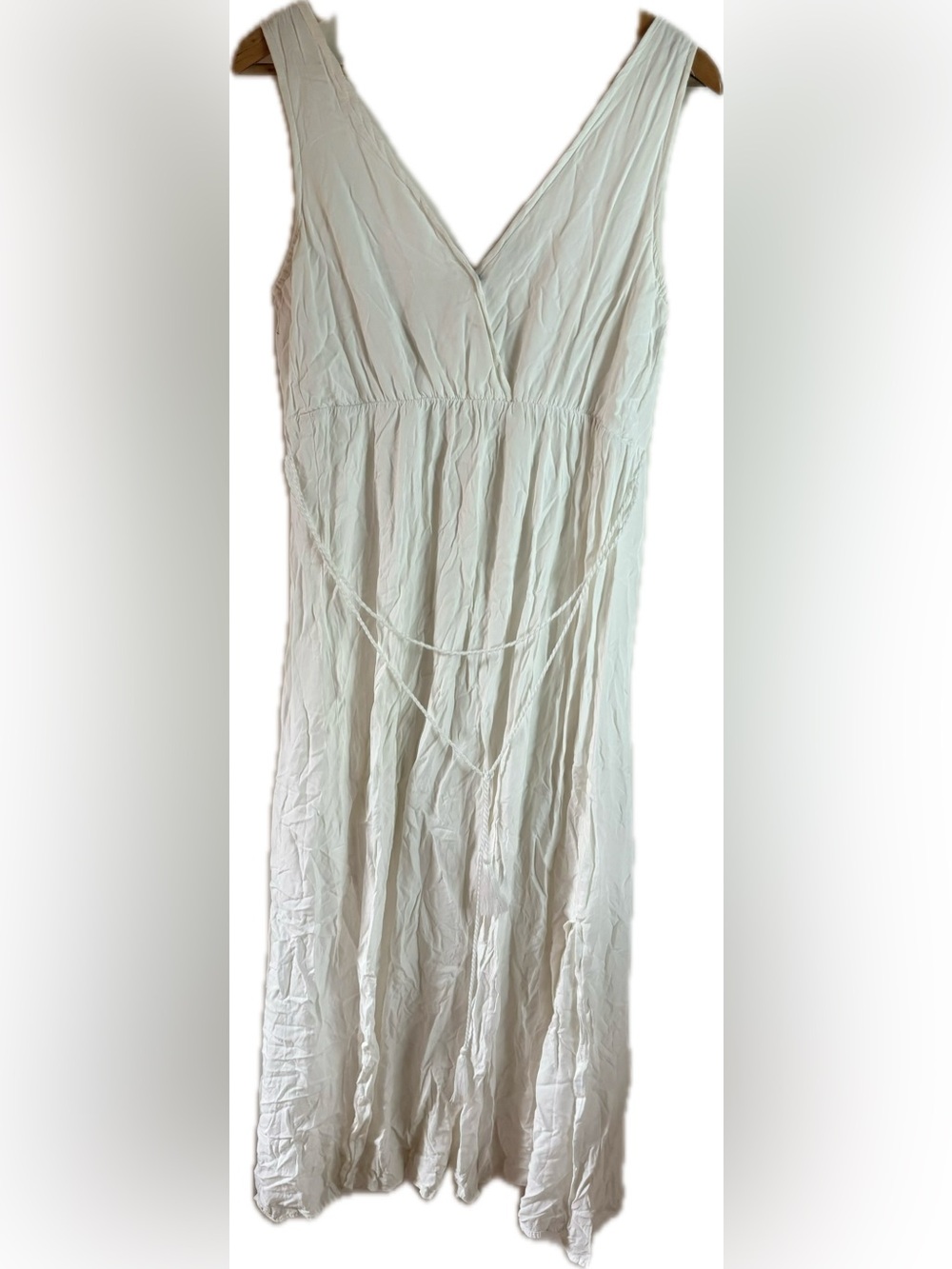 Shinestar White V-Neck Full-Length Slip